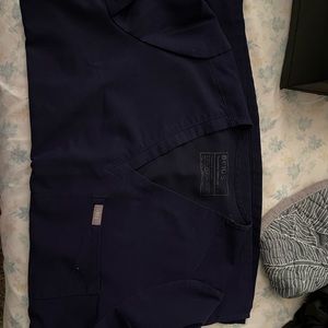 FIGS one pocket scrub top navy blue size small